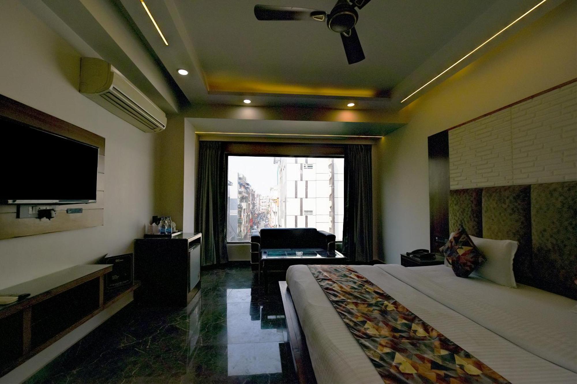 Hotel Sohana Palace Near New Delhi Railway Station And Connaught Place Exterior photo