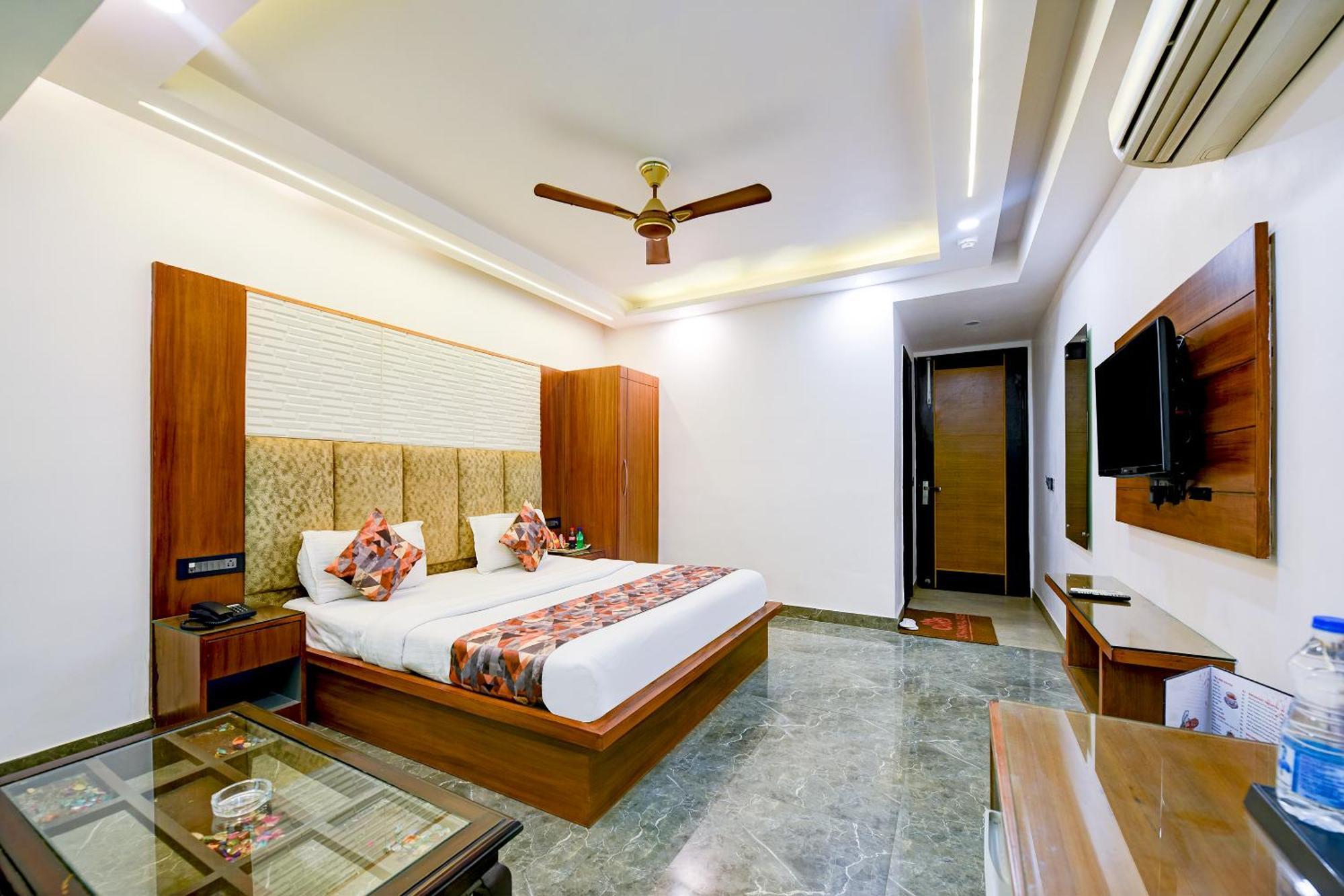 Hotel Sohana Palace Near New Delhi Railway Station And Connaught Place Exterior photo