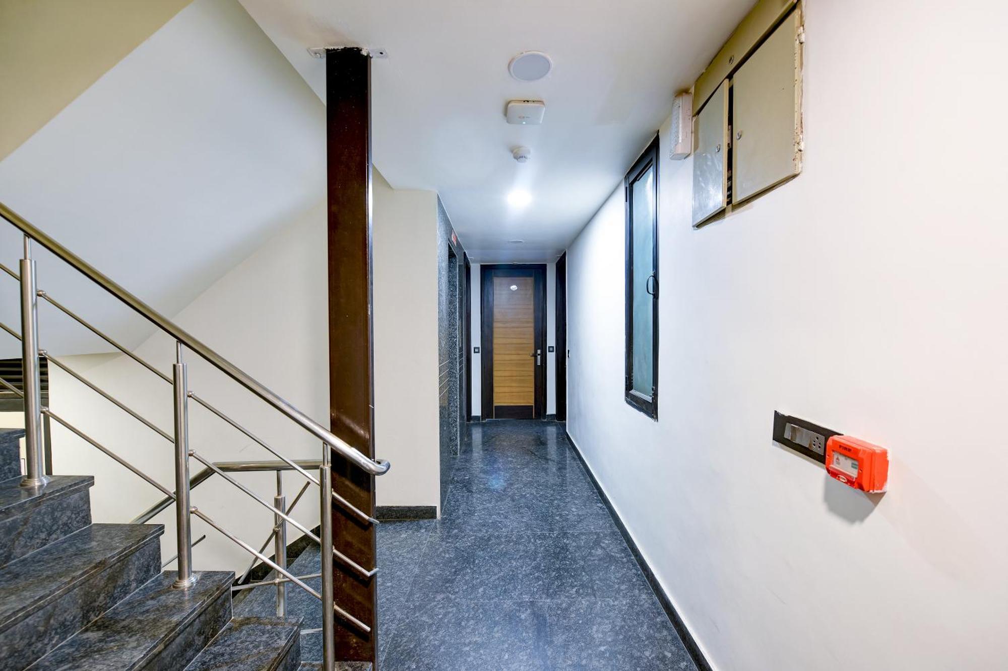 Hotel Sohana Palace Near New Delhi Railway Station And Connaught Place Exterior photo