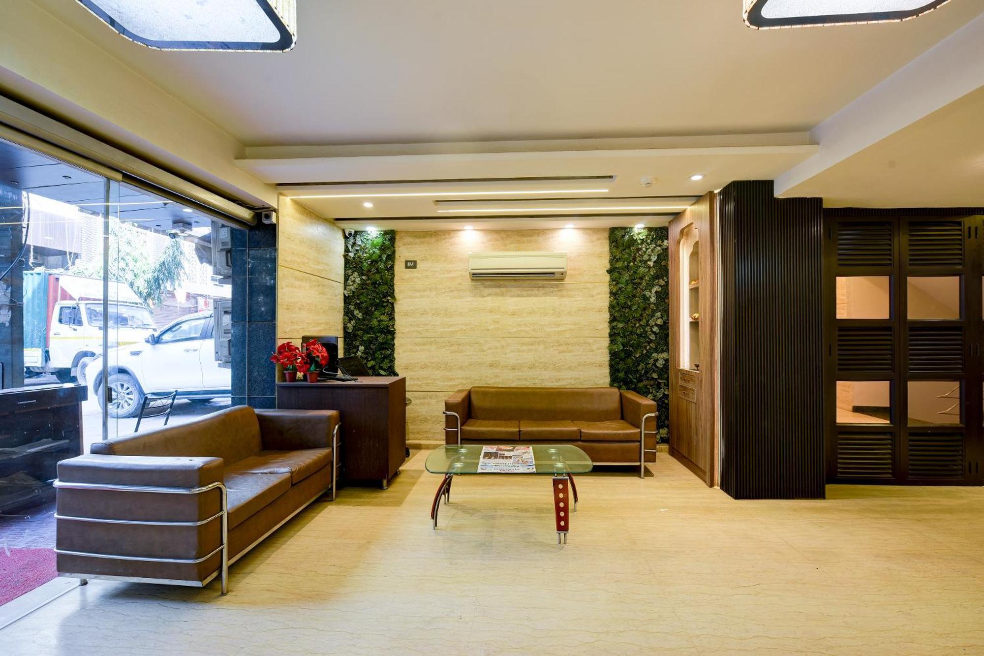 Hotel Sohana Palace Near New Delhi Railway Station And Connaught Place Exterior photo