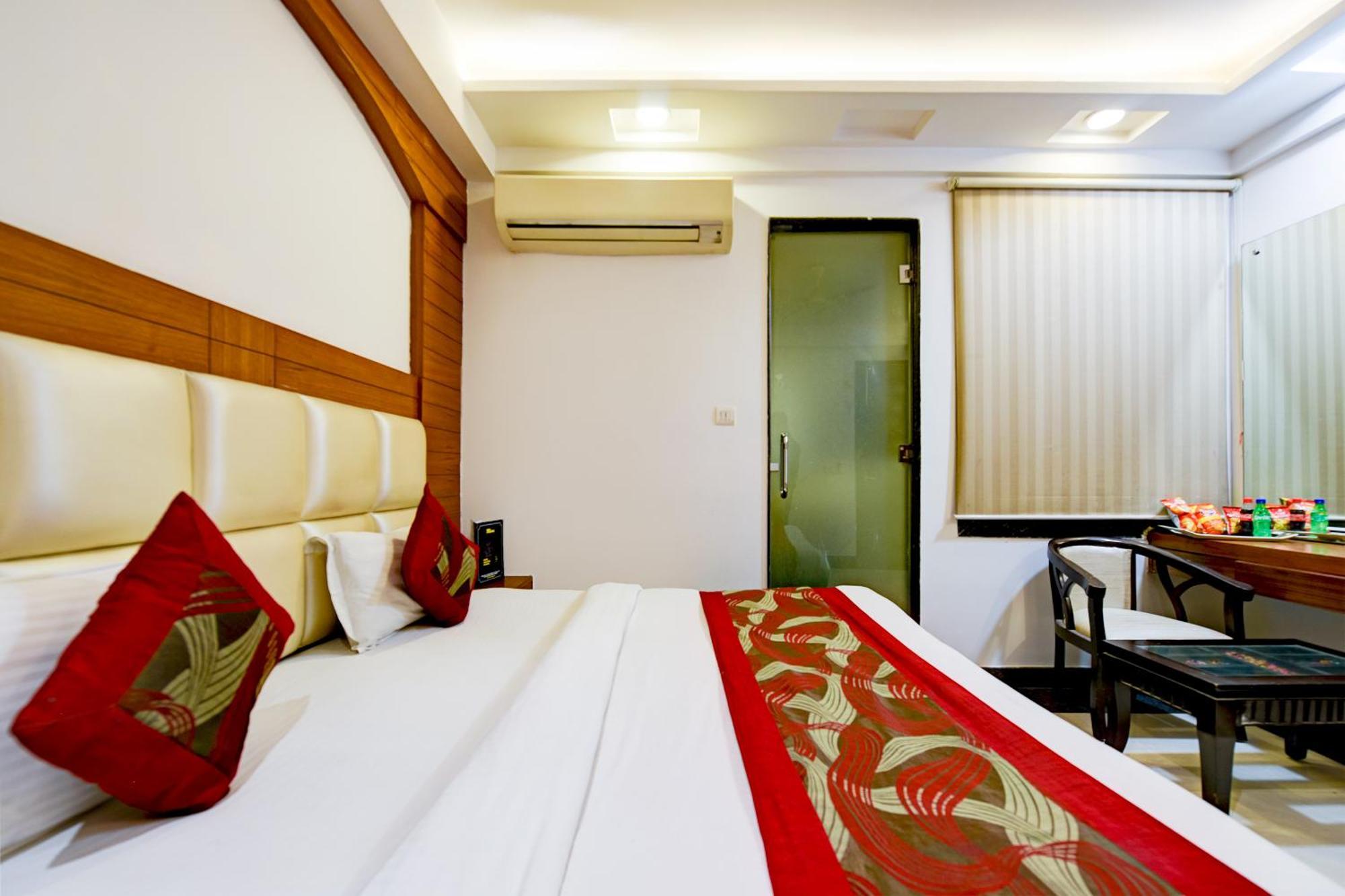 Hotel Sohana Palace Near New Delhi Railway Station And Connaught Place Exterior photo