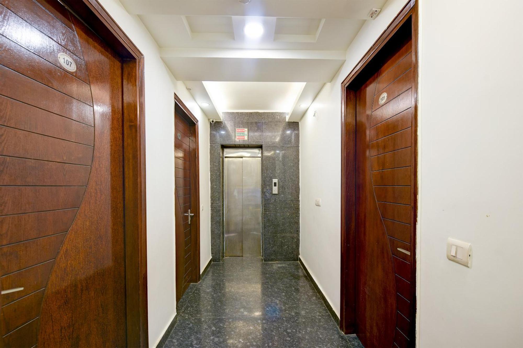 Hotel Sohana Palace Near New Delhi Railway Station And Connaught Place Exterior photo